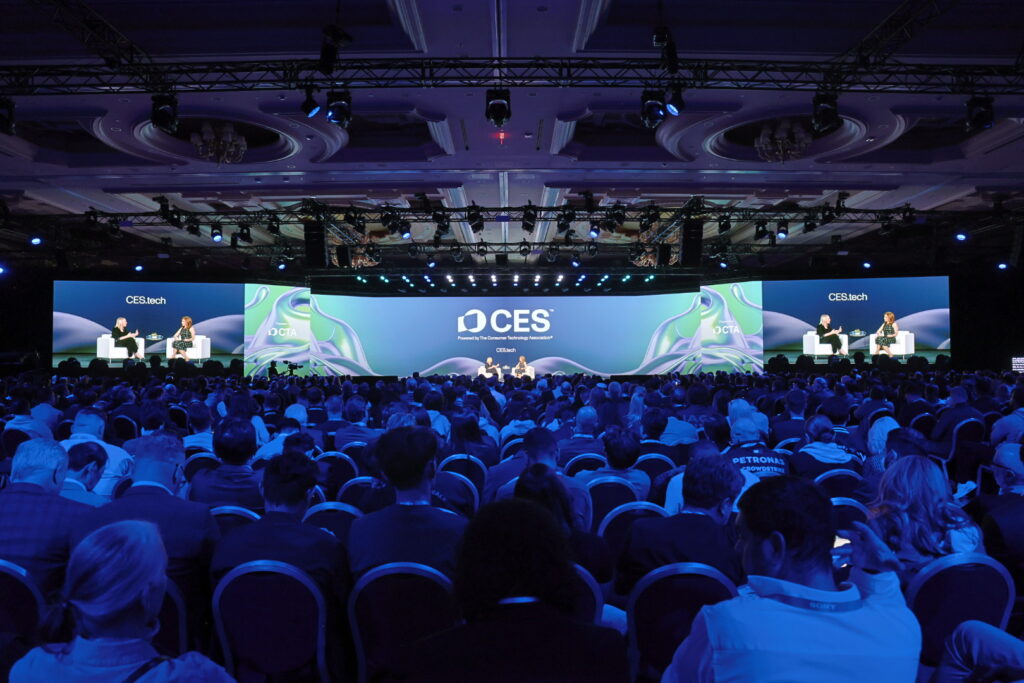 AccentureKeynote_3_-1024x683